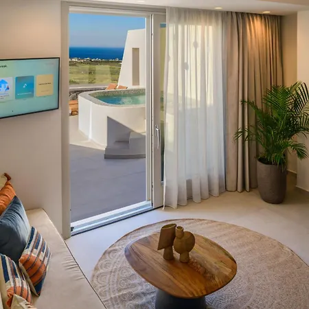 לינה וארוחת בוקר Eteo Santorini Luxury 4*