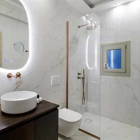 לינה וארוחת בוקר Eteo Santorini Luxury