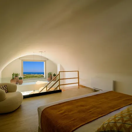 Eteo Santorini Luxury לינה וארוחת בוקר קרטראדוס