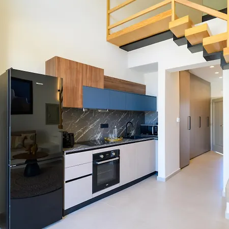 לינה וארוחת בוקר Eteo Santorini Luxury