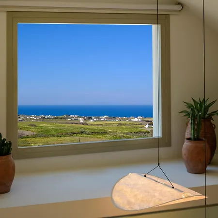 לינה וארוחת בוקר Eteo Santorini Luxury קרטראדוס