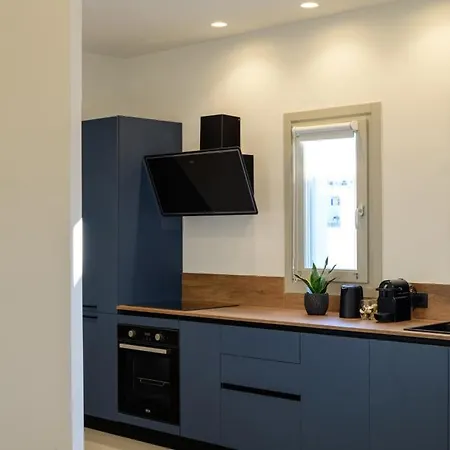 Eteo Santorini Luxury לינה וארוחת בוקר 4*