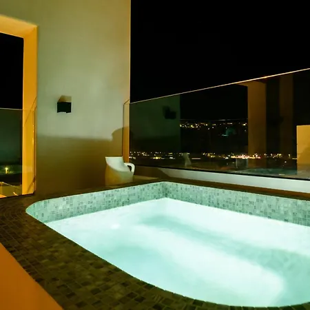 Eteo Santorini Luxury